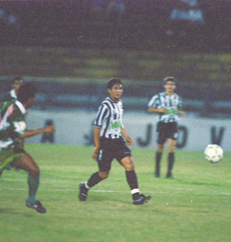 Em 1996, o Ceará precisava vencer a equipe da Tuna Luso, no Estádio Presidente Vargas, e conseguiu o feito, em um jogo marcado por confusões e polêmicas. Sérgio Alves (foto) foi decisivo ao marcar os gols que livraram o Alvinegro do descenso 