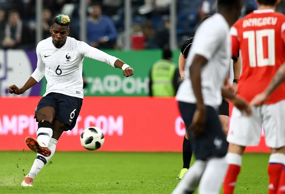 O volante Pogba é titular da seleção da França e do Manchester United