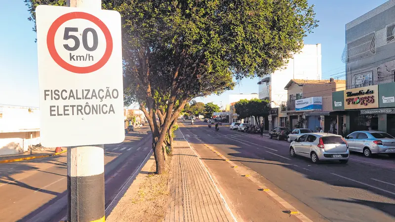 Imagem da notícia: Velocidade máxima em Juazeiro é de 50 km/h 
