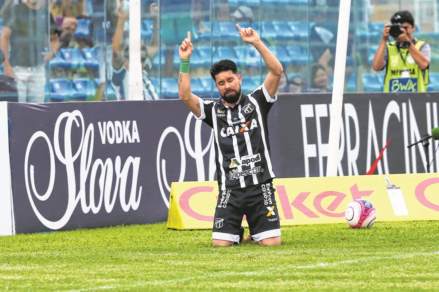 Ricardinho foi bicampeão da Copa do Nordeste com o Ceará