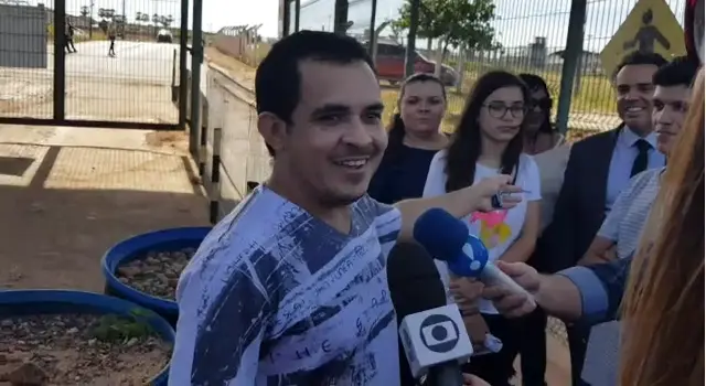 Imagem da notícia:  Borracheiro preso por engano é solto após ficar 5 anos encarcerado 