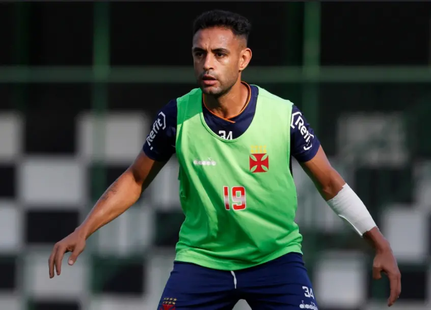 Imagem da notícia: Ceará realiza sondagem por zagueiro Werley, do Vasco