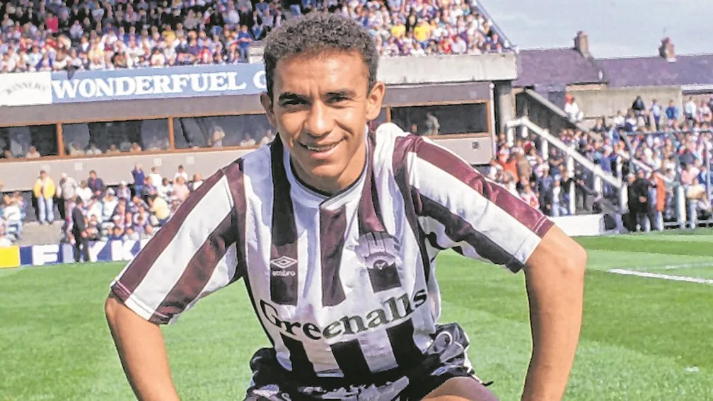 O meia cearense Miradinha foi ídolo no Newcastle, da Inglaterra