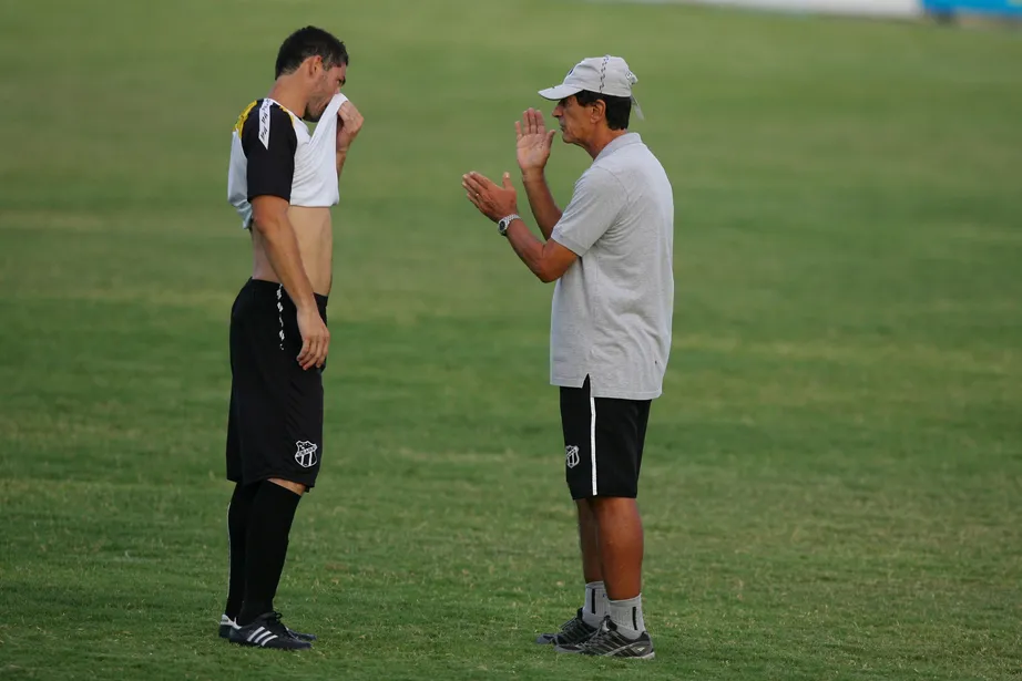 Dimas Filgueiras teve 41 passagens pelo comando técnico do Ceará