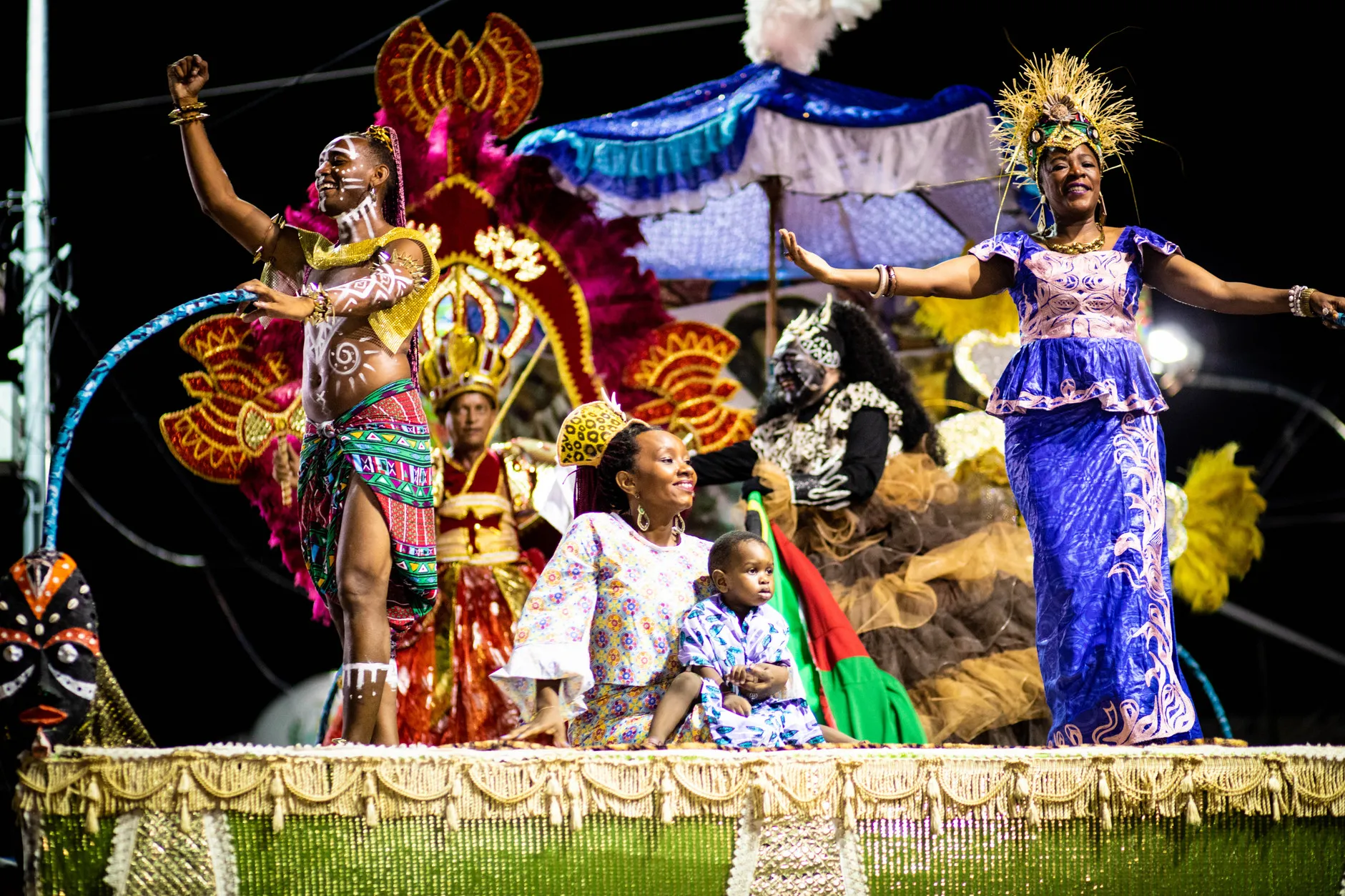 Desfile do Maracatu Nação Baobab em 2019