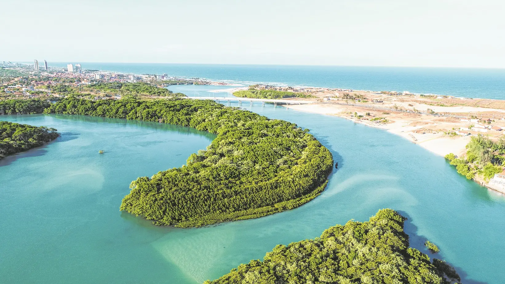 Imagem da notícia: Pesquisa aponta oito unidades de conservação ambiental no CE atingidas por óleo