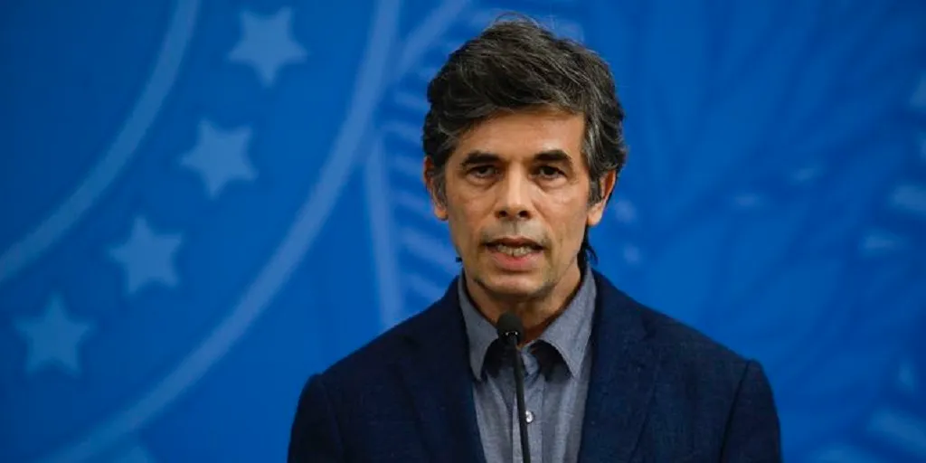 Nelson Teich é médico oncologista e empresário do setor. Também é sócio da Teich Health Care, uma consultoria de serviços médicos