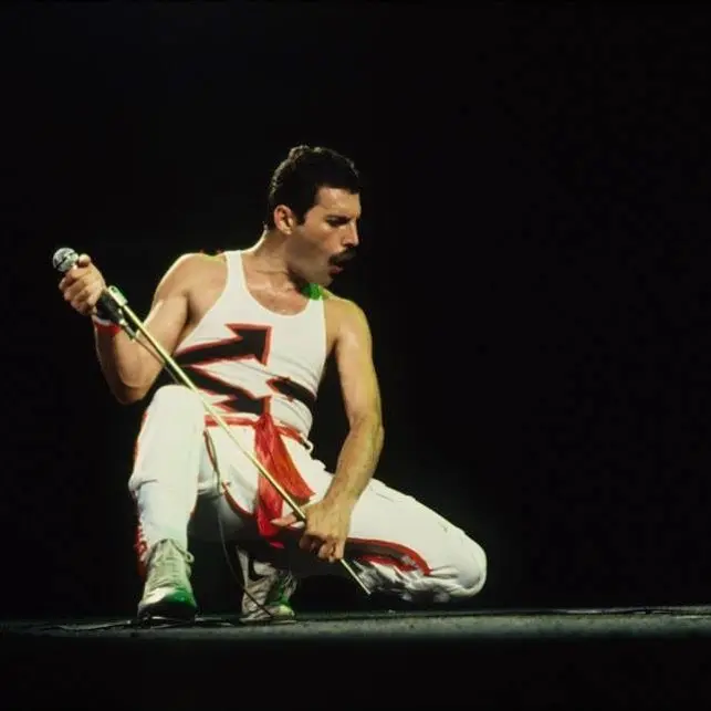 Imagem da notícia Nova biografia revela filha secreta de Freddie Mercury