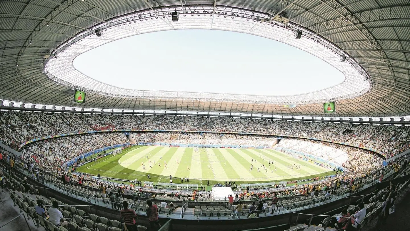 Imagem da notícia Verba de reposição das cadeiras da Arena Castelão é destinada para combate à Covid-19
