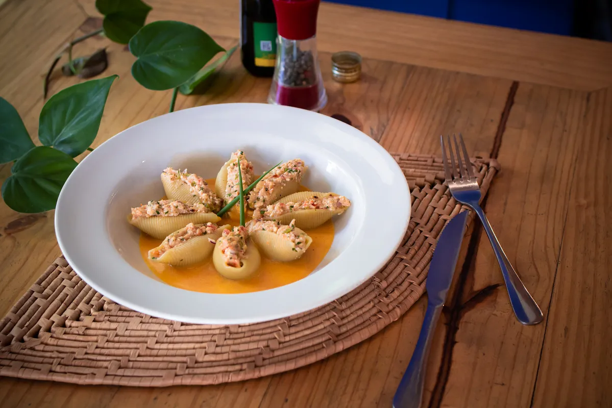 Mar de Rosas - Prato: Concha do Sossego