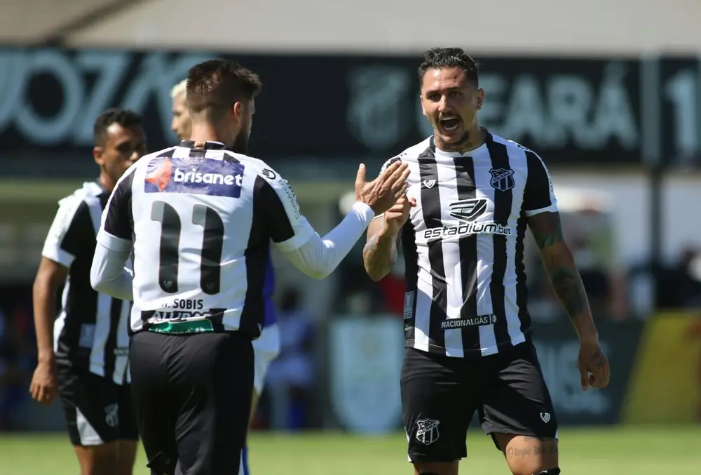 Imagem da notícia: Ceará: análise do elenco é positiva e clube reforça criação de setor de contratações na Série A