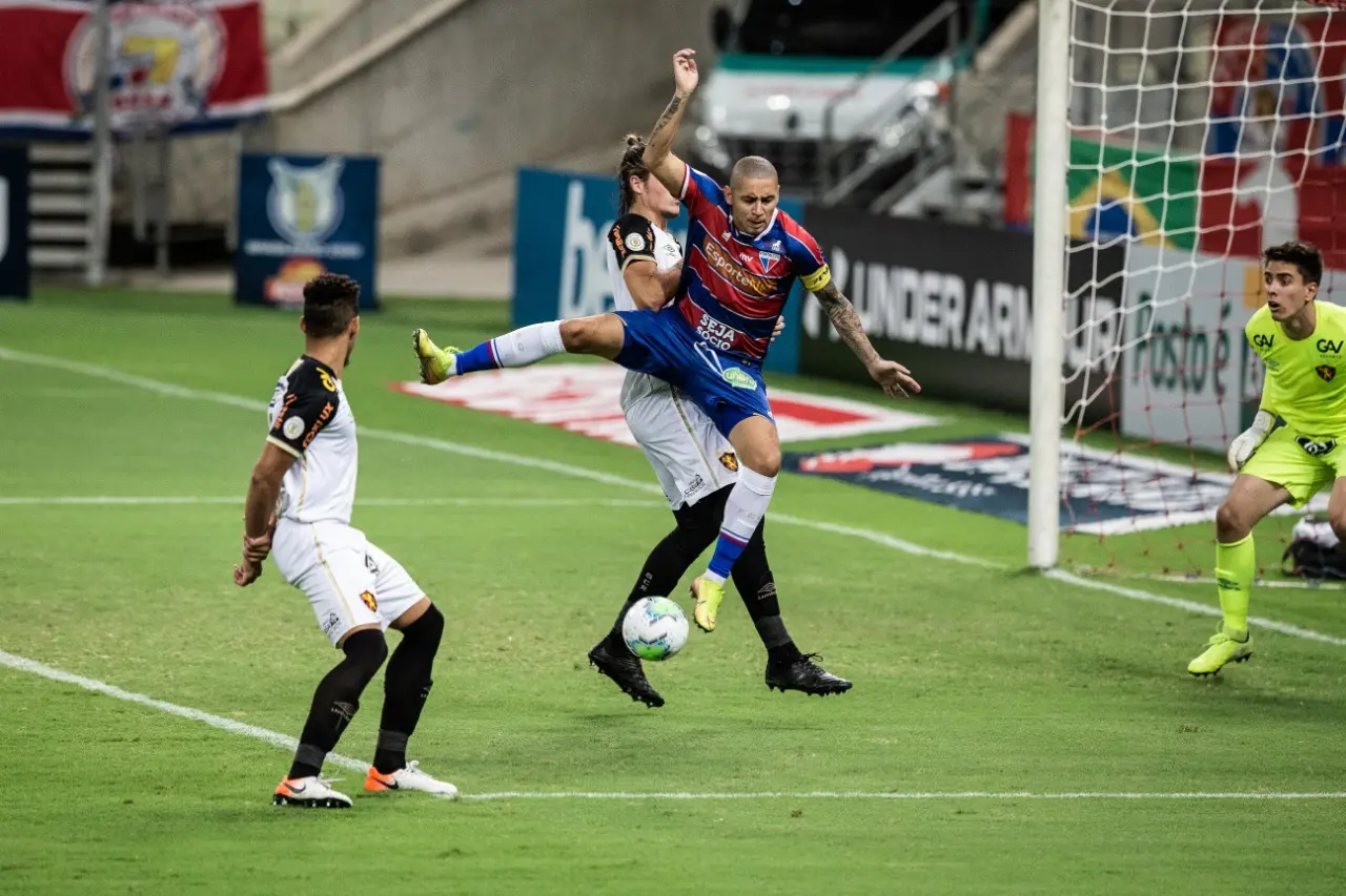 Imagem da notícia: Análise: Fortaleza mostra efetividade para vencer o Sport