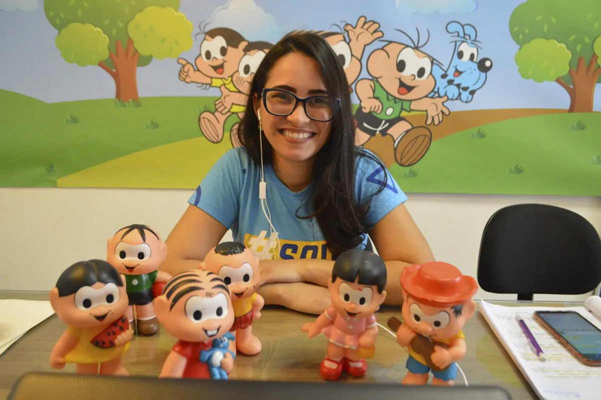 A professora Sarita Bezerra realizou o sonho dela e dos alunos de conhecer o cartunista