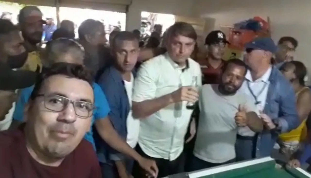 Bolsonaro visitou um mercadinho no município de Missão Velha