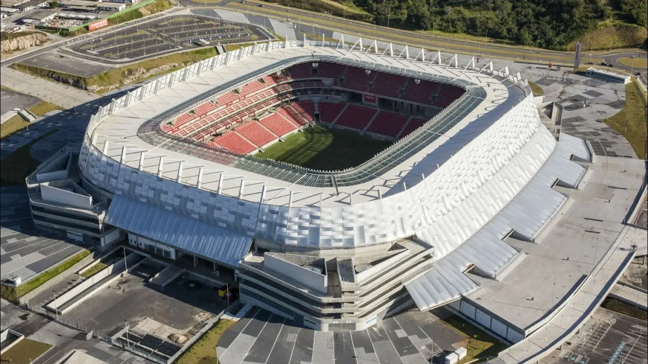 Imagem da notícia Ferroviário define Arena Pernambuco como plano B se não tiver Castelão