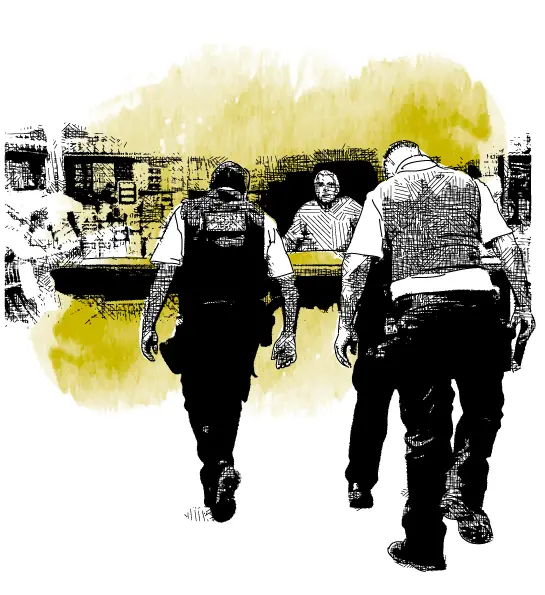 Imagem da notícia: Grupo criminoso formado por policiais e traficantes extorquiu proprietário de mercadinho