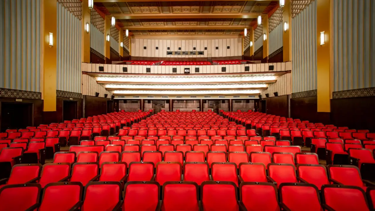 Imagem da notícia: Com a liberação de público, cinemas, museus e bibliotecas no Ceará precisam correr para se readaptar