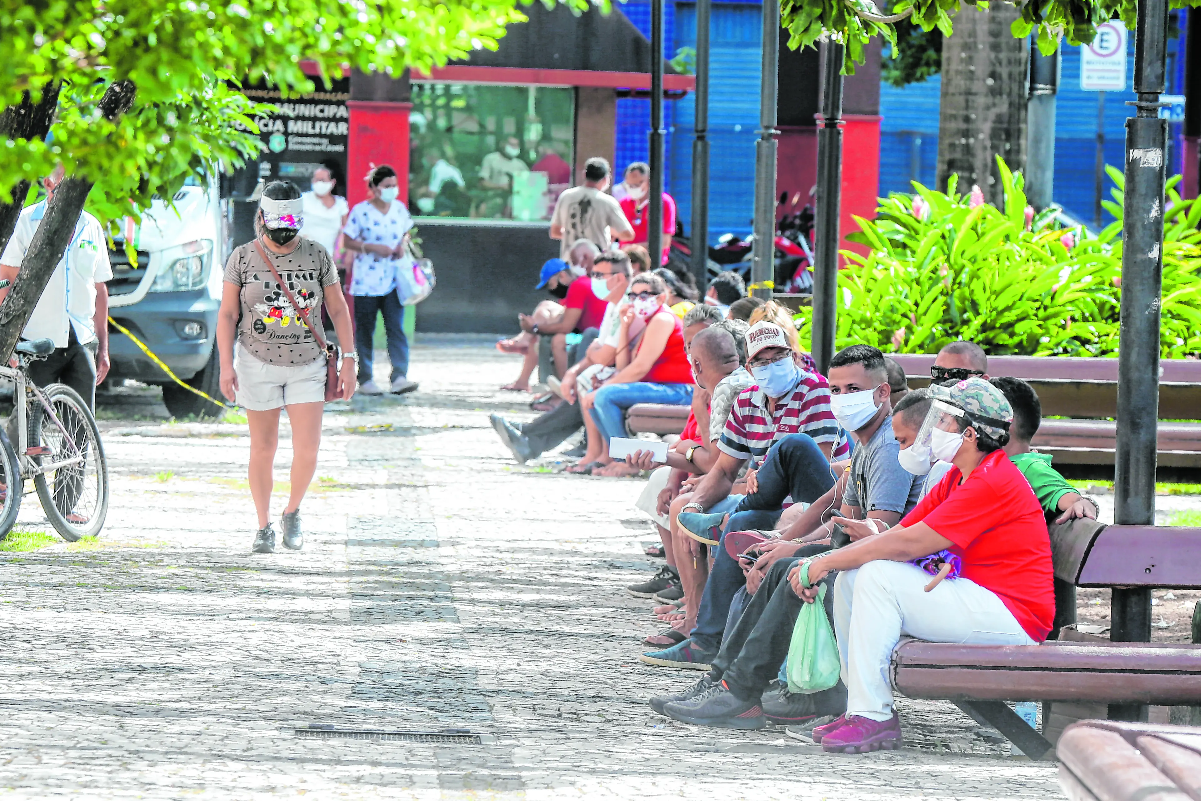 Imagem da notícia: Grande Fortaleza é a 5ª do País de maior desigualdade de renda