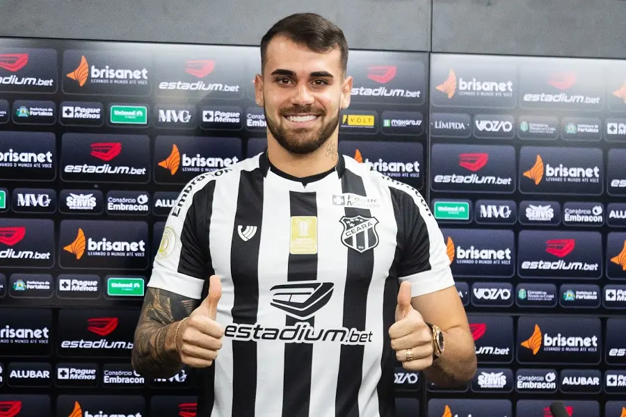 Imagem da notícia Ceará escolheu Felipe Vizeu em primeira grande investida no mercado internacional