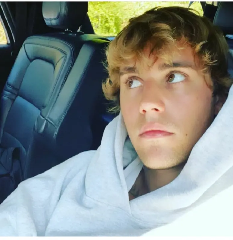 Imagem da notícia: Justin Bieber revela que pensou em se suicidar durante período de 'dor intensa'