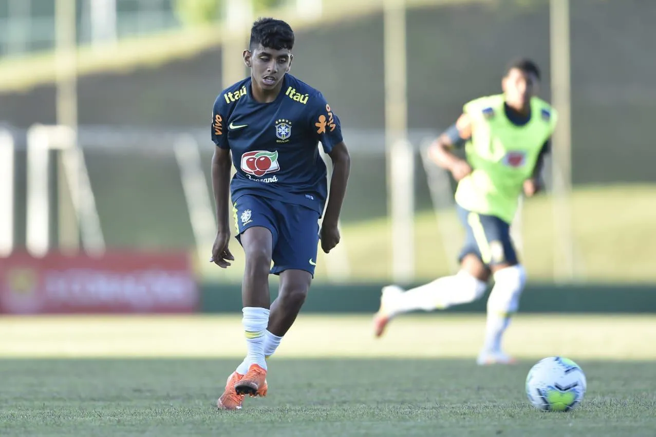 O meia David, revelado pelo Ceará, teve convocação em outubro de 2020 para Seleção Brasileira Sub-17