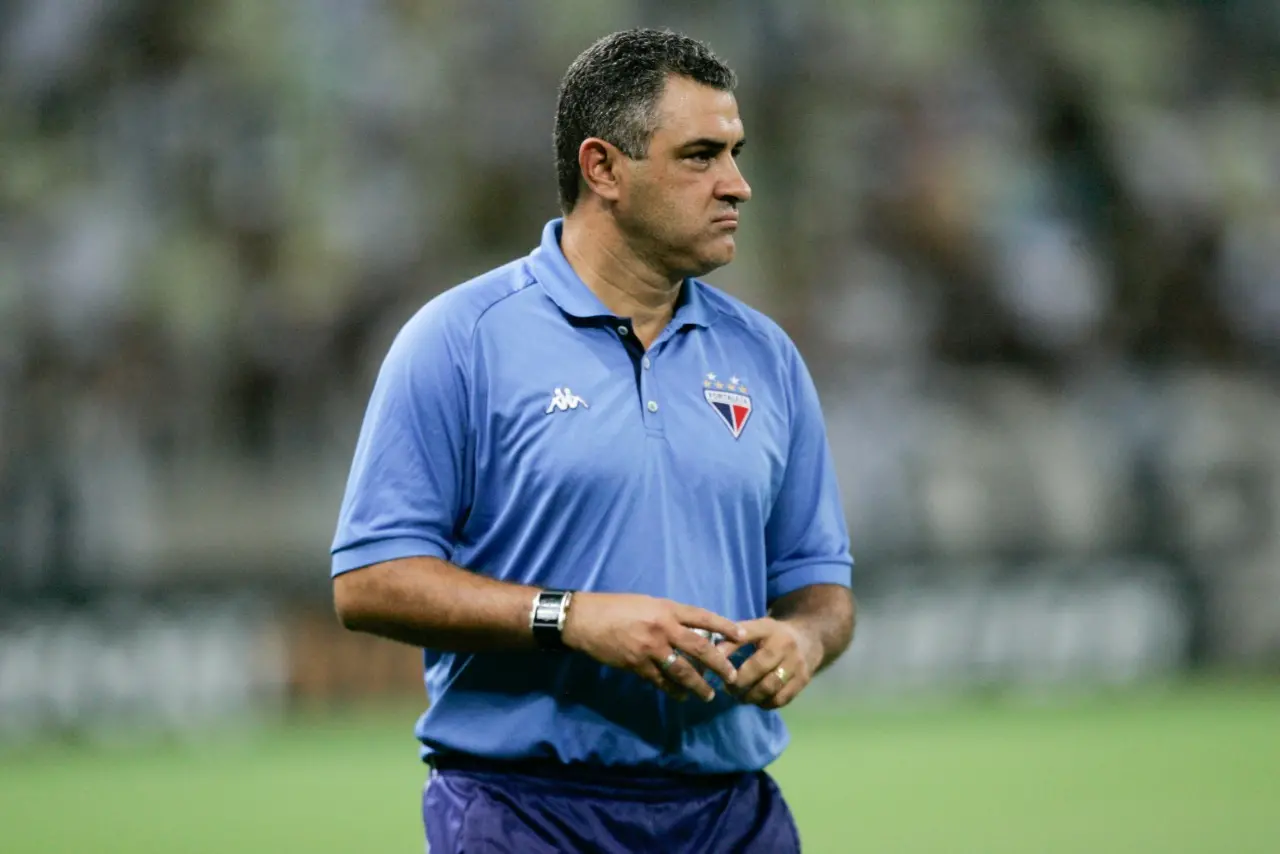 Imagem da notícia Com mercado difícil, Marcelo Chamusca é boa opção para o Fortaleza