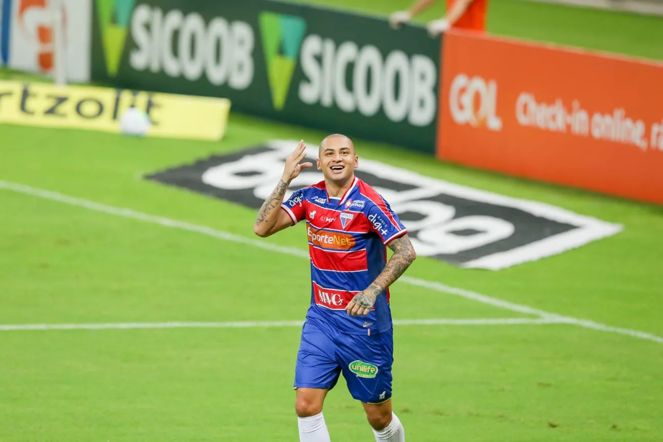 Wellington Paulista marca para o Fortaleza no primeiro toque na bola