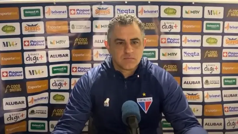 Imagem da notícia: Chamusca lamenta empate do Fortaleza com Goiás: 