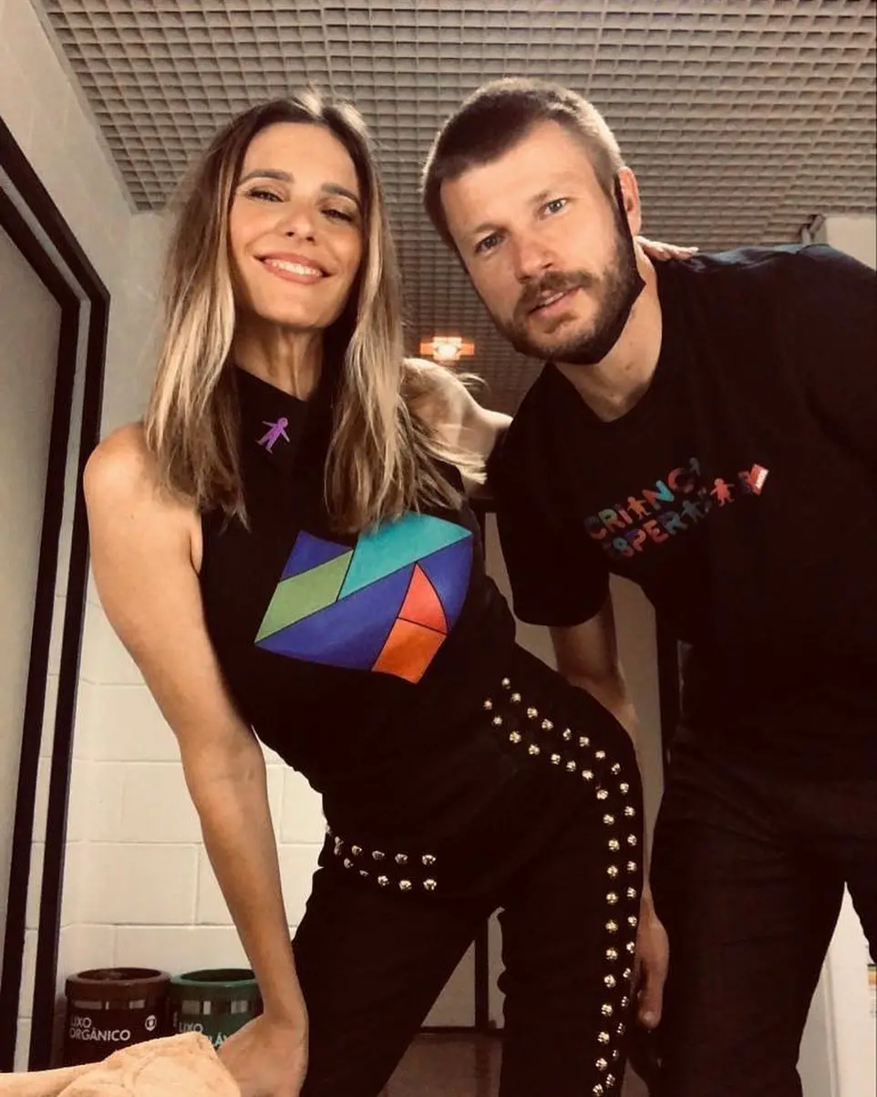 Imagem da notícia: Rodrigo Hilbert diz que precisou passar por término com Fernanda Lima no passado