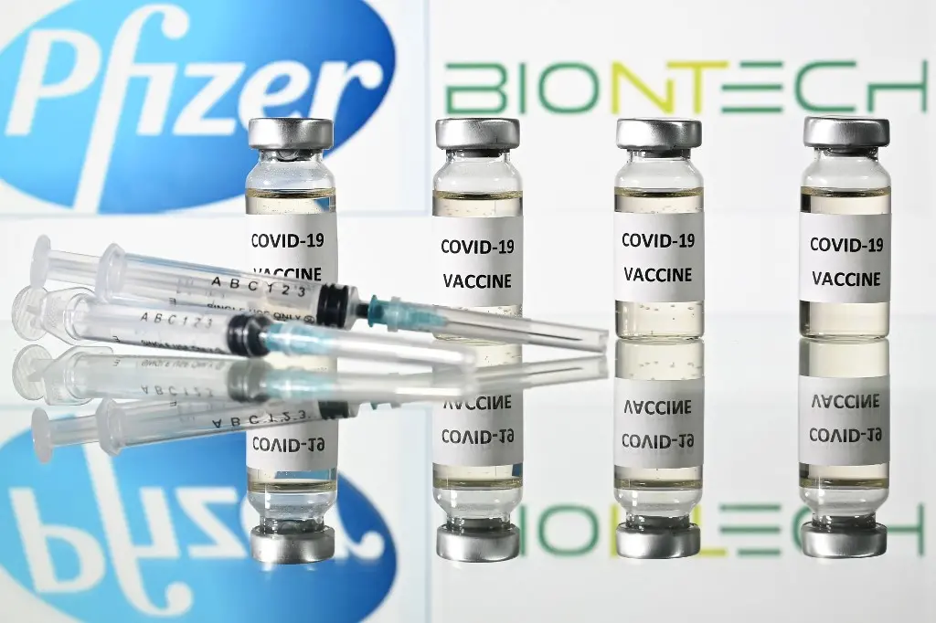 Imagem da notícia: EUA aprova uso emergencial da vacina da Pfizer e BioNTech