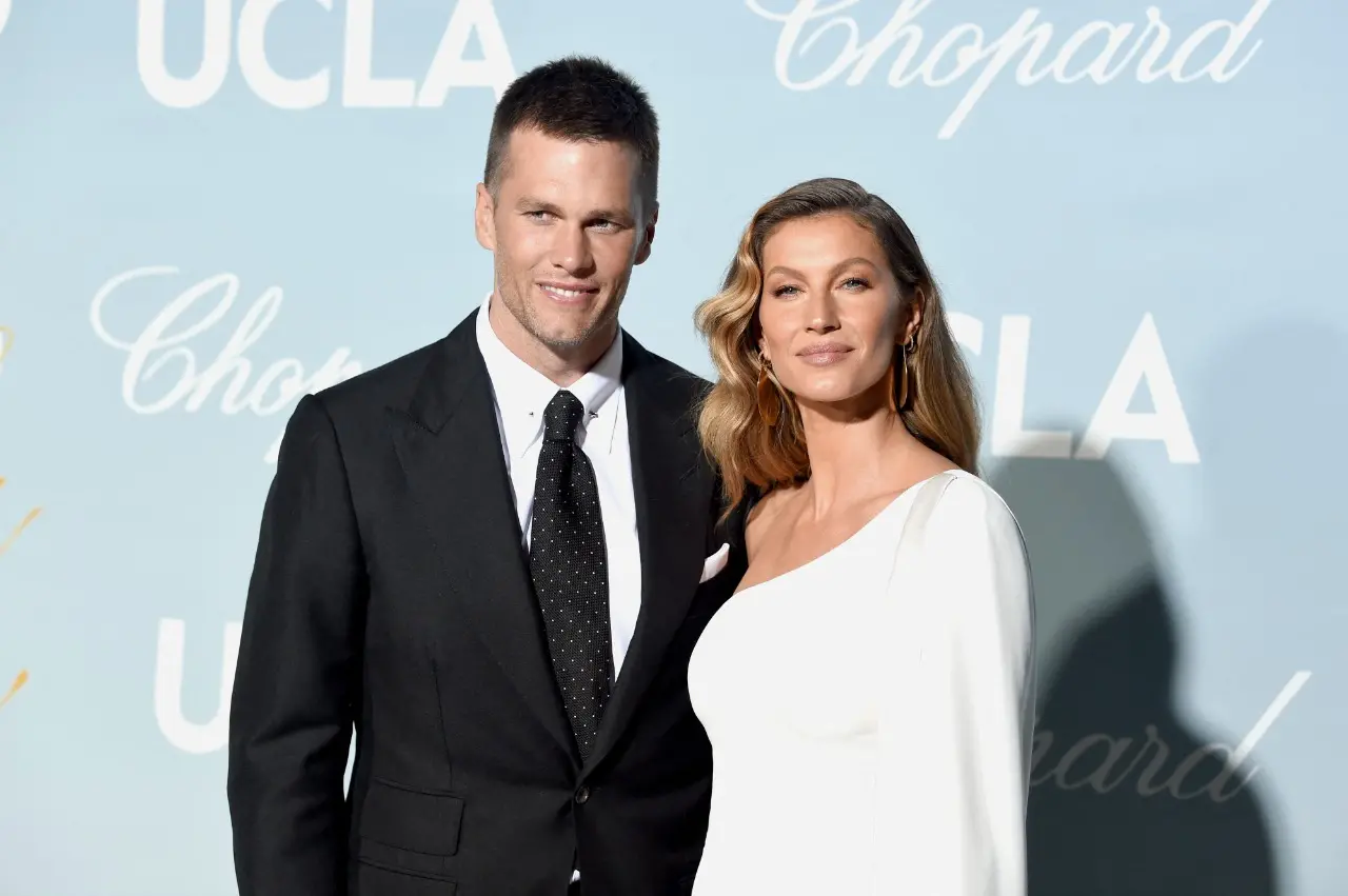 Imagem da notícia: Gisele Bündchen e Tom Brady vendem imóvel nos Estados Unidos por R$ 195 milhões
