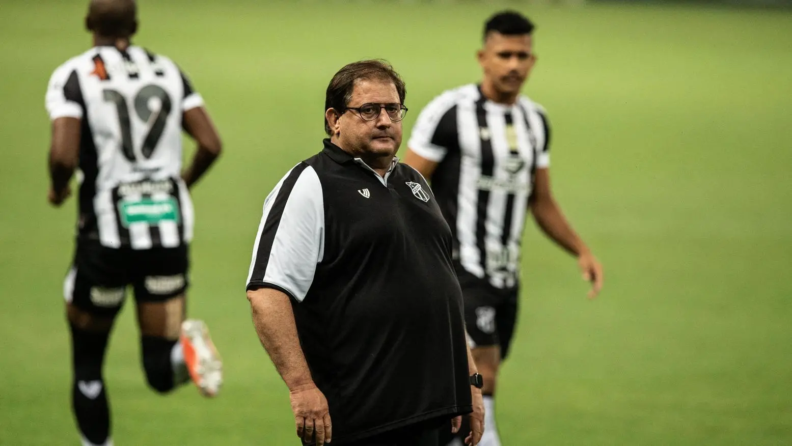 Imagem da notícia: Guto Ferreira lamenta empate com Inter e avalia atuação do Ceará: “fizemos uma grande partida”