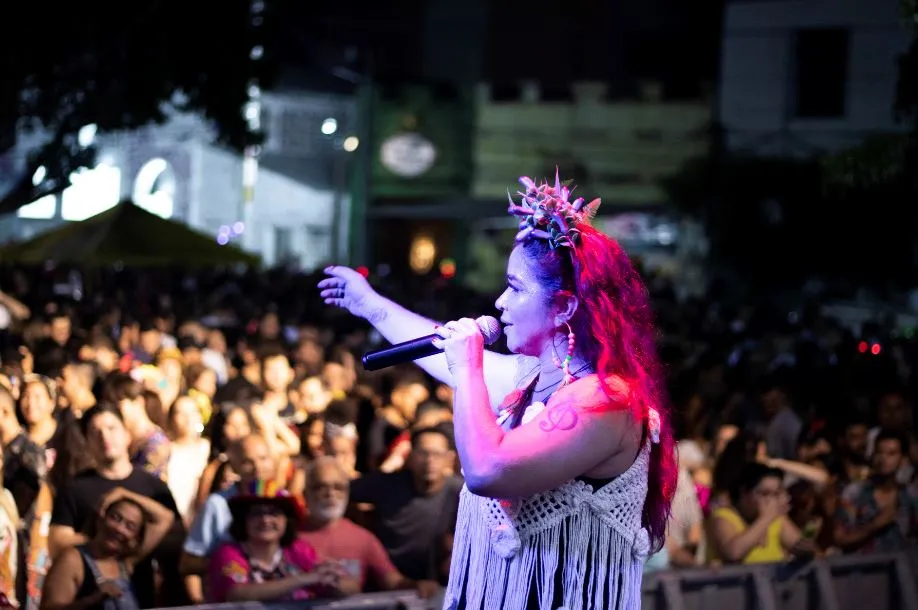 Os shows que realizou em 2020 ajudaram a manter as contas em dia no começo da pandemia, mas logo Alê Eloi se viu sem perspectivas