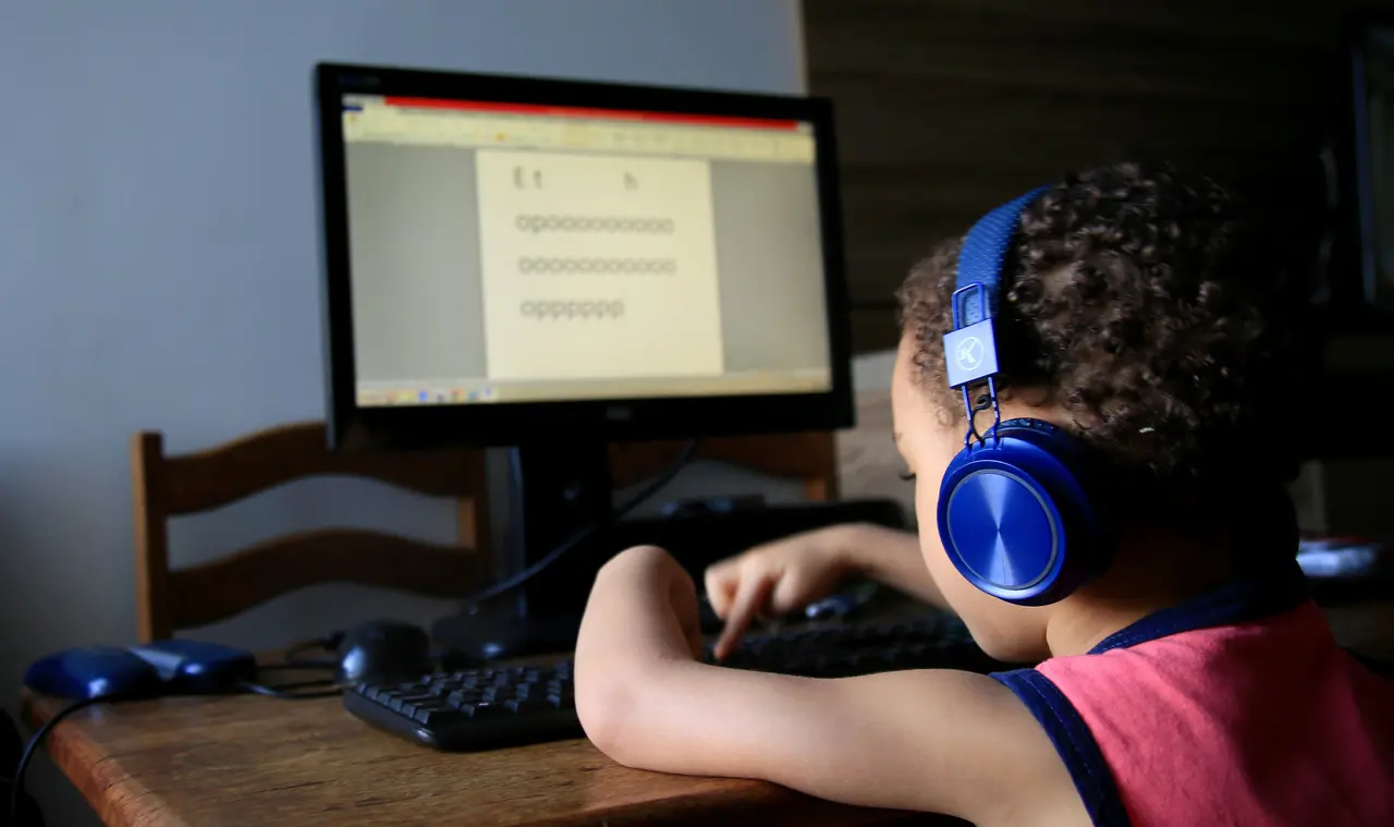 Imagem da notícia: Aprendizagem pode retroceder até quatro anos com suspensão das aulas presenciais, diz estudo