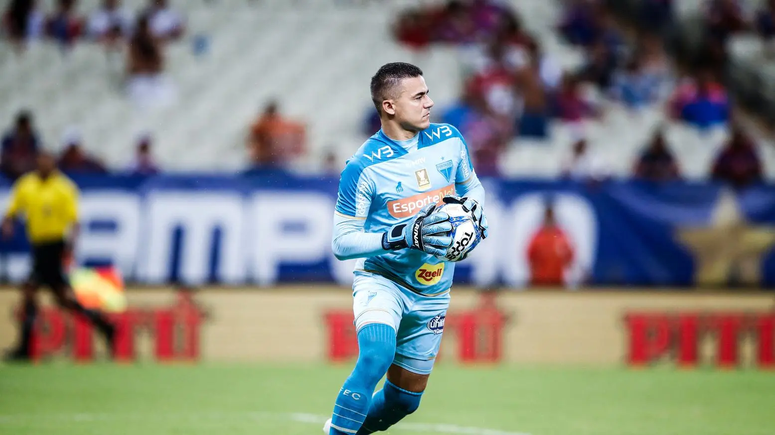 Imagem da notícia: Felipe Alves volta a ser titular do Fortaleza na Série A