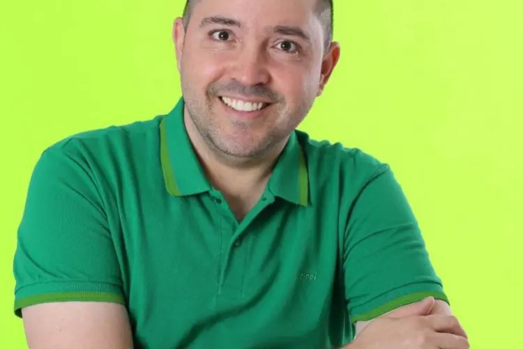 Imagem da notícia: Prefeito eleito de Ereré, Otoni Queiroz, morre vítima de Covid-19