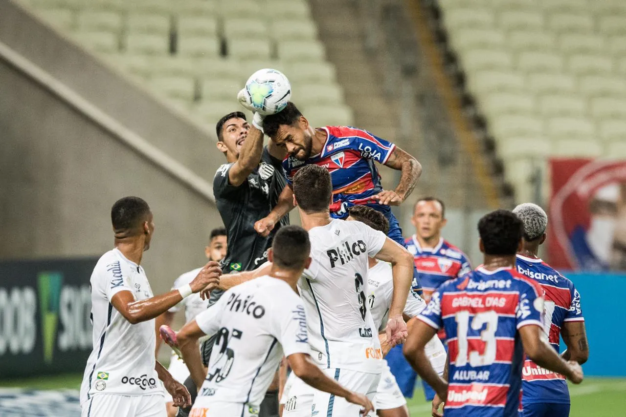 A bola aérea do Fortaleza ainda pode evoluir sob comando de Enderson Moreira
