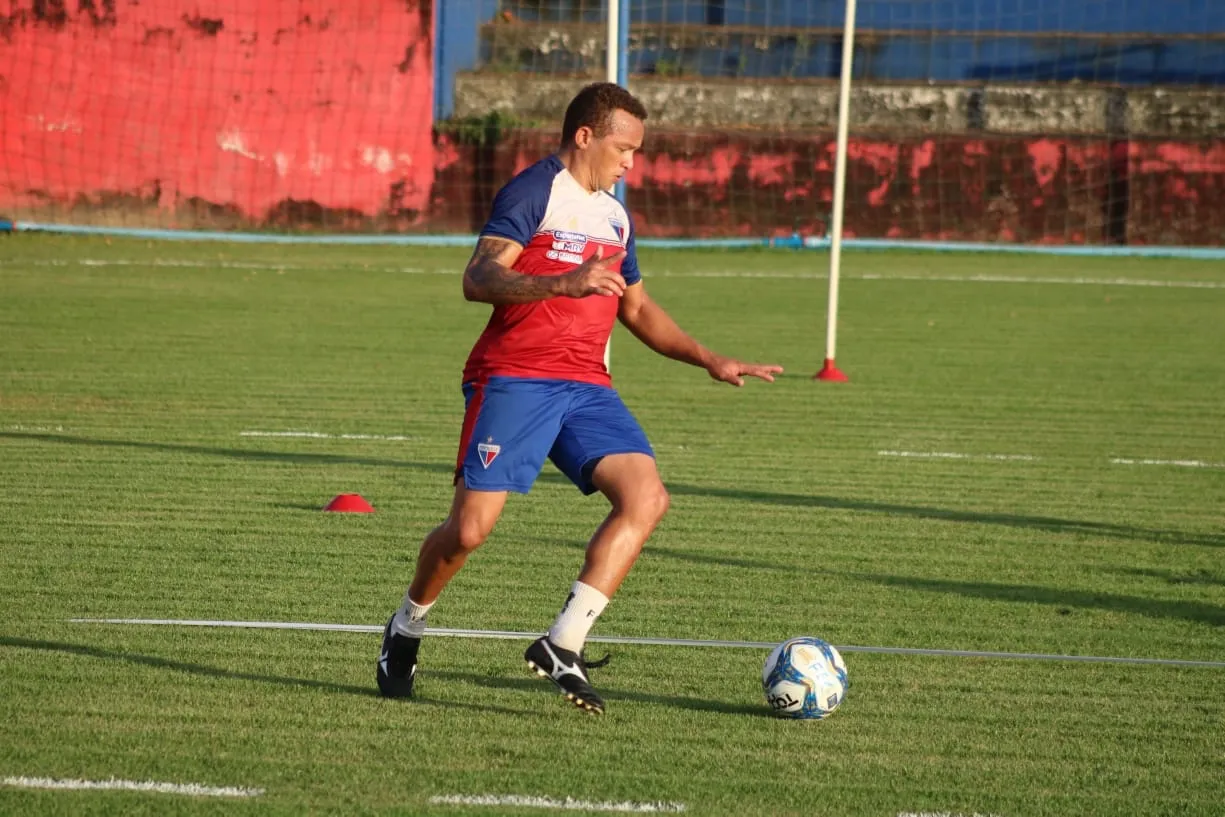 Aos 34 anos, Carlinhos é um dos jogadores mais experientes do grupo