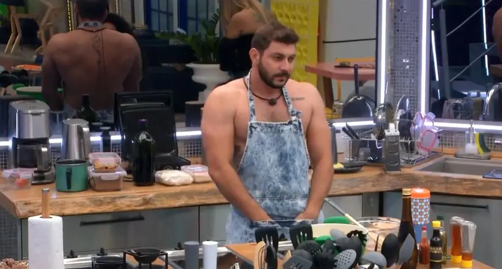 Imagem da notícia: BBB 21: após discussão com Lumena, Caio ameaça deixar a casa