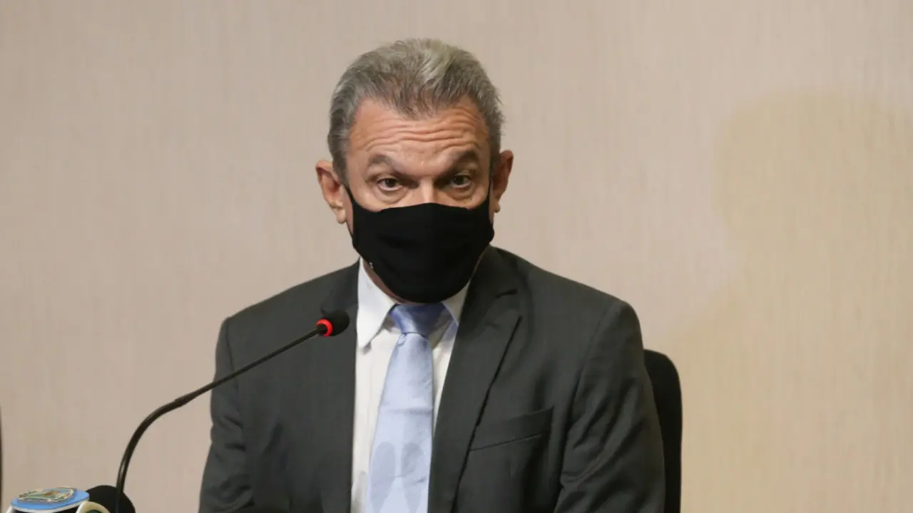 Imagem da notícia: Sarto prega diálogo com oposição e apresenta projetos para Fortaleza durante discurso aos vereadores