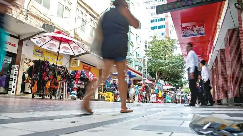 Imagem da notícia: Comércio cearense interrompe sequência de altas e registra queda de 5,1% nas vendas de janeiro