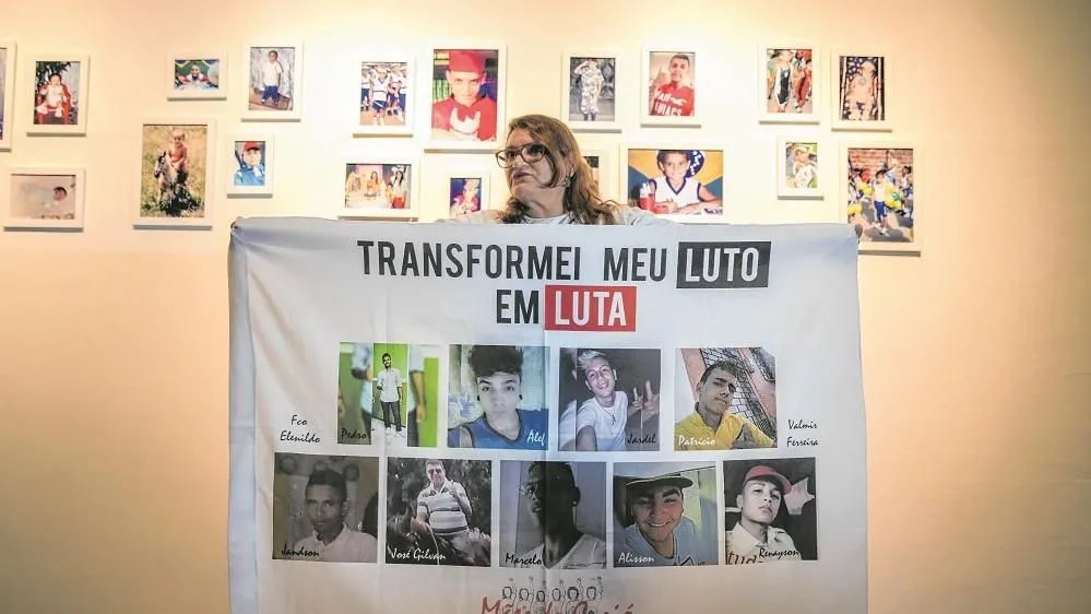 Parentes de jovens assassinados na chacina formam o coletivo 'Mães do Curió'