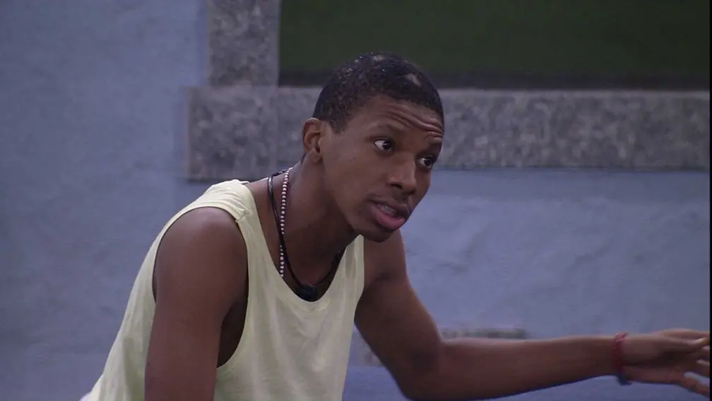 Imagem da notícia: BBB 21: Lucas Penteado é o sexto participante na história do programa a desistir do jogo; relembre 