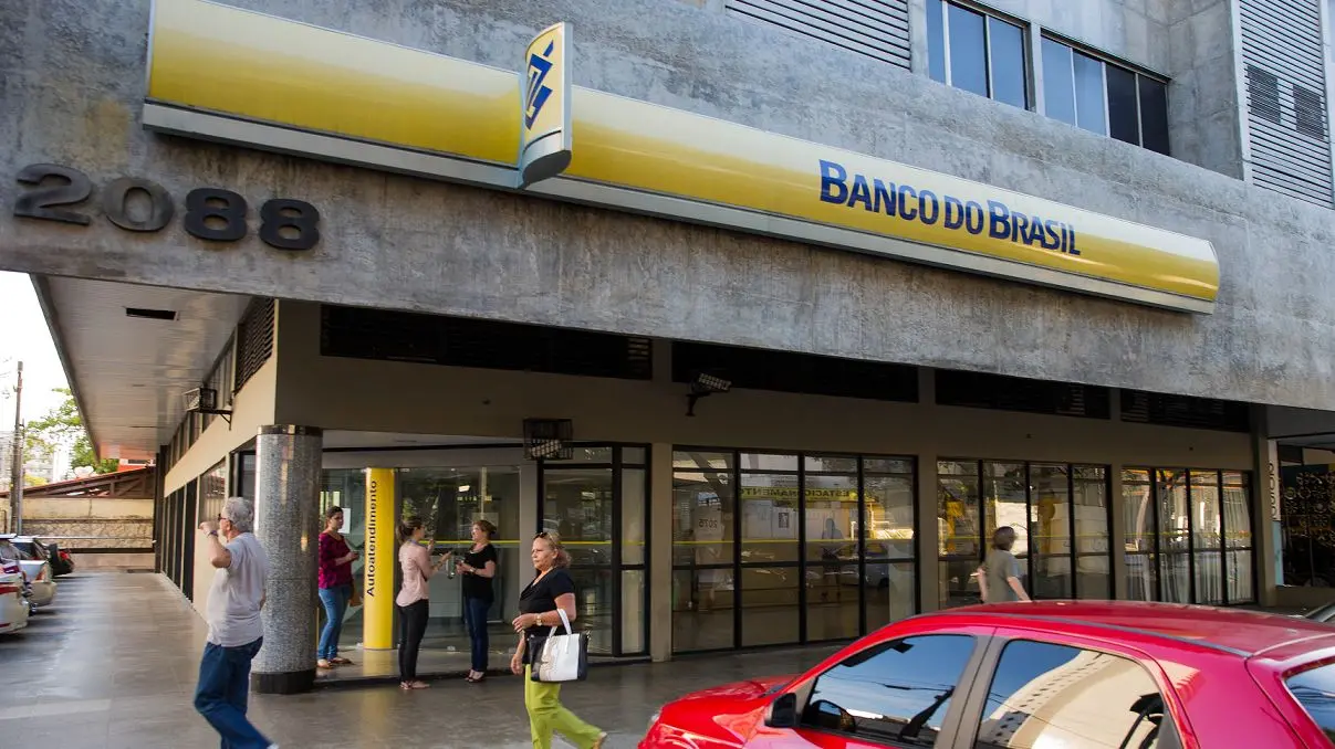 Imagem da notícia: Banco do Brasil: 5,5 mil funcionários aderem a plano de demissão voluntária