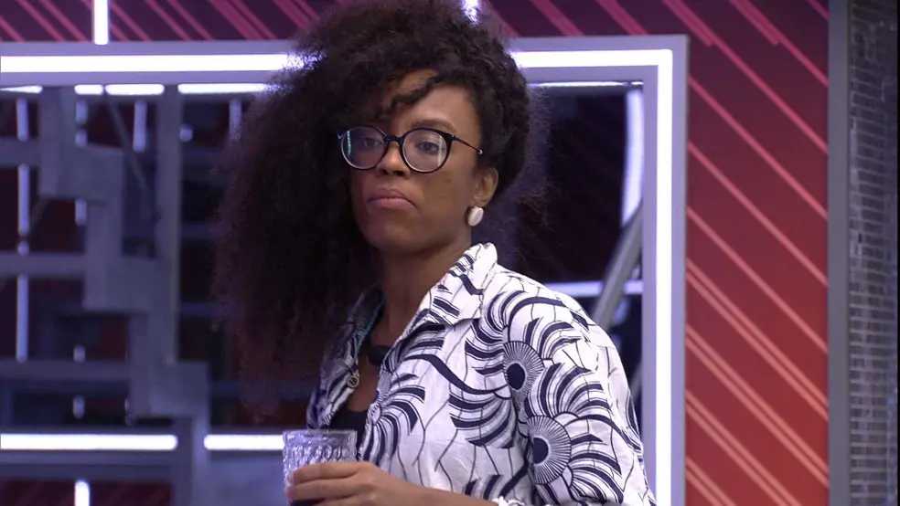 Imagem da notícia: BBB 21: Lumena é acusada de 'racismo reverso' por deputado em notícia-crime