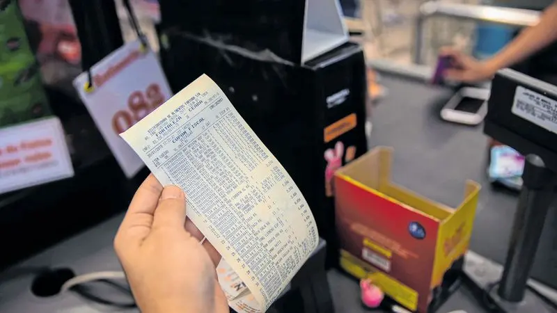 Imagem da notícia: Programa Sua Nota Tem Valor terá 15 prêmios de R$ 5 mil; saiba como participar