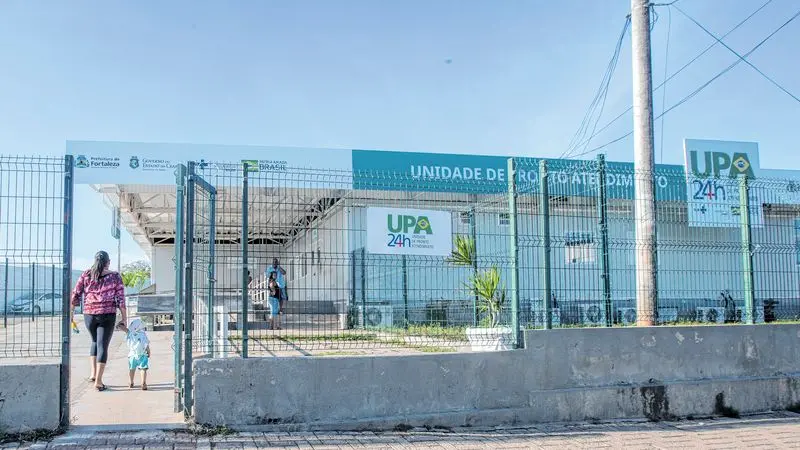 Imagem da notícia: UPAs de Fortaleza ganharão mais 74 leitos de observação para a Covid-19, anuncia Sarto Nogueira