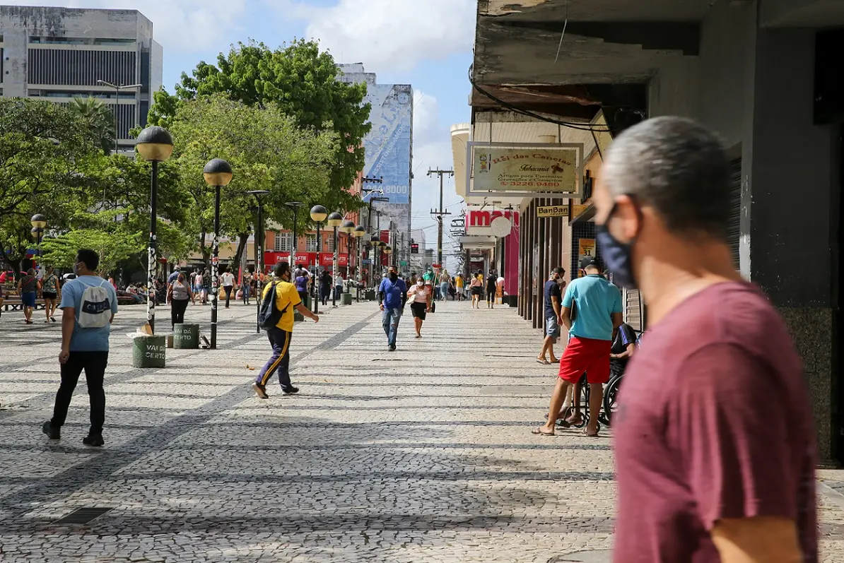 Imagem da notícia: Veja como funcionarão escolas, comércio e serviços a partir de hoje no Ceará, após decreto