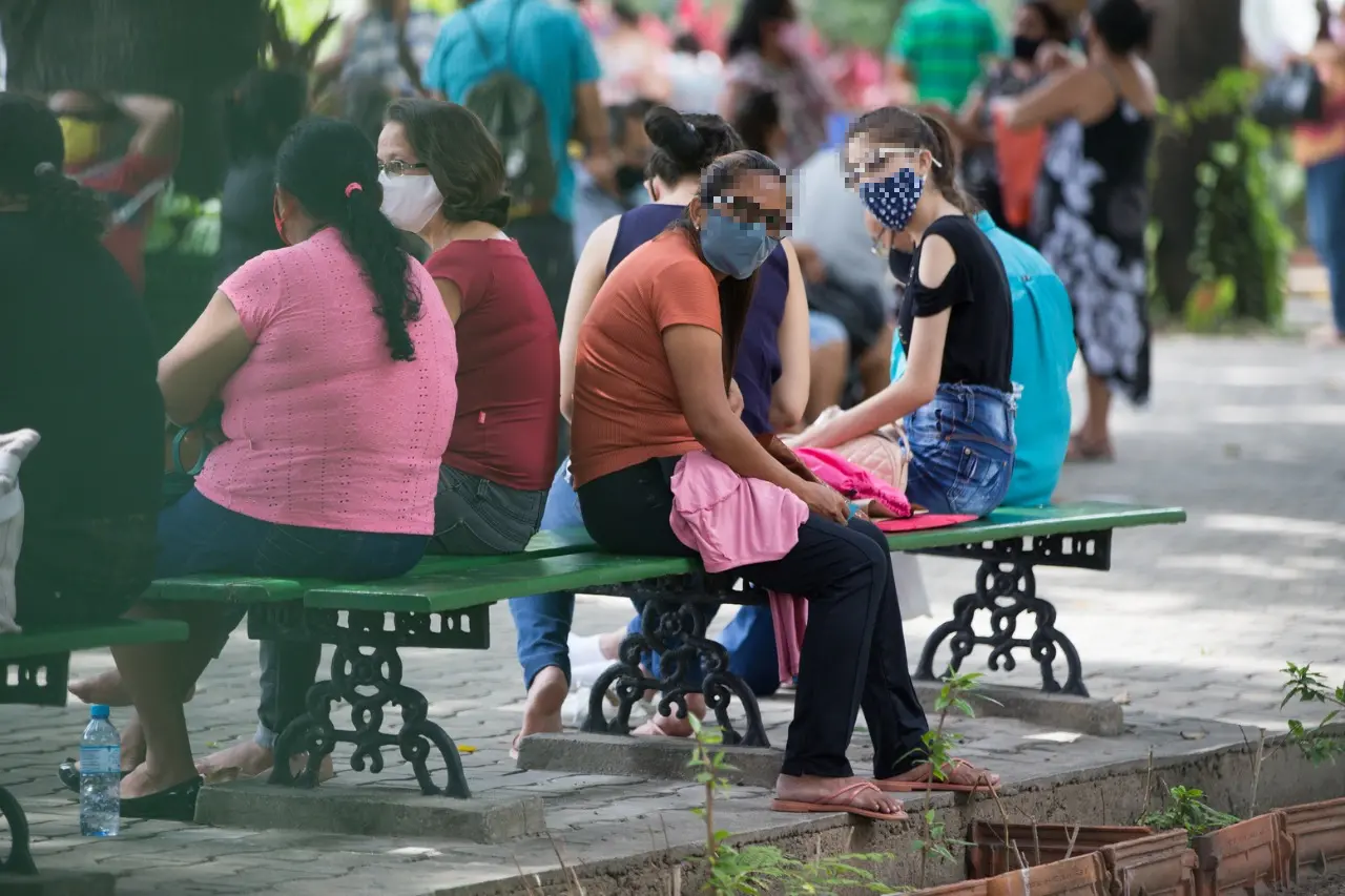 Imagem da notícia: 83 municípios do Ceará têm maior incidência de Covid-19 do que Fortaleza