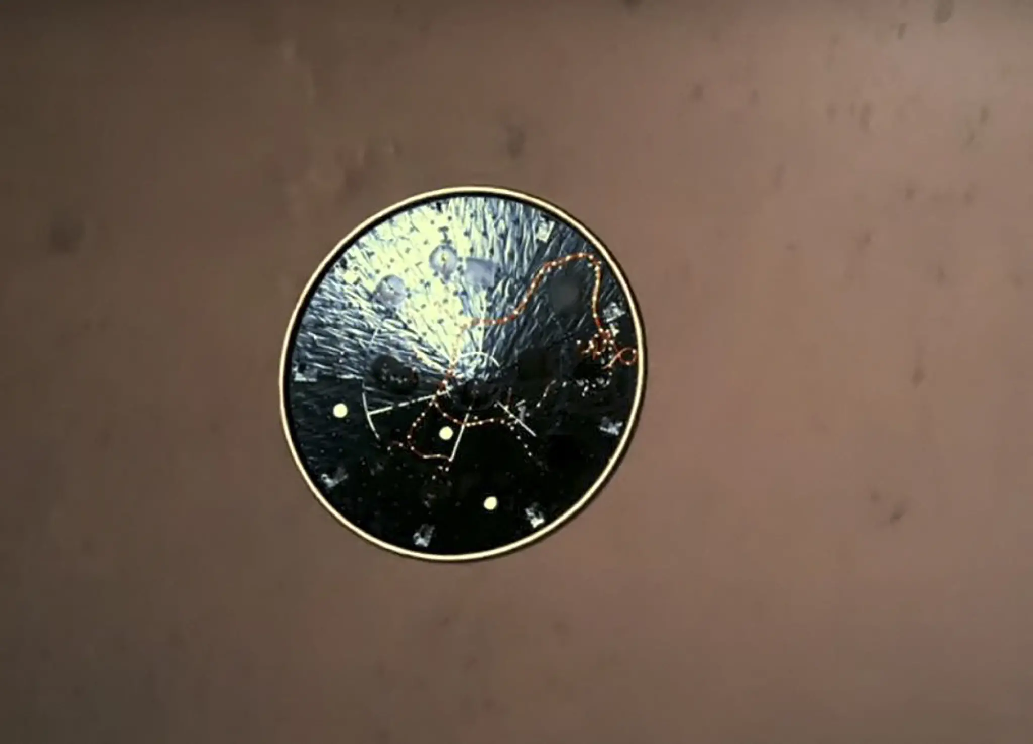 Imagem da notícia: Nasa divulga primeiro áudio gravado em Marte e imagens da chegada do robô Perseverance